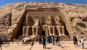 Day Tour to Abu Simbel: Discover from Cairo!