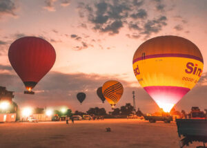Experience Luxor: Breathtaking Hot Air Balloon Day Trip!