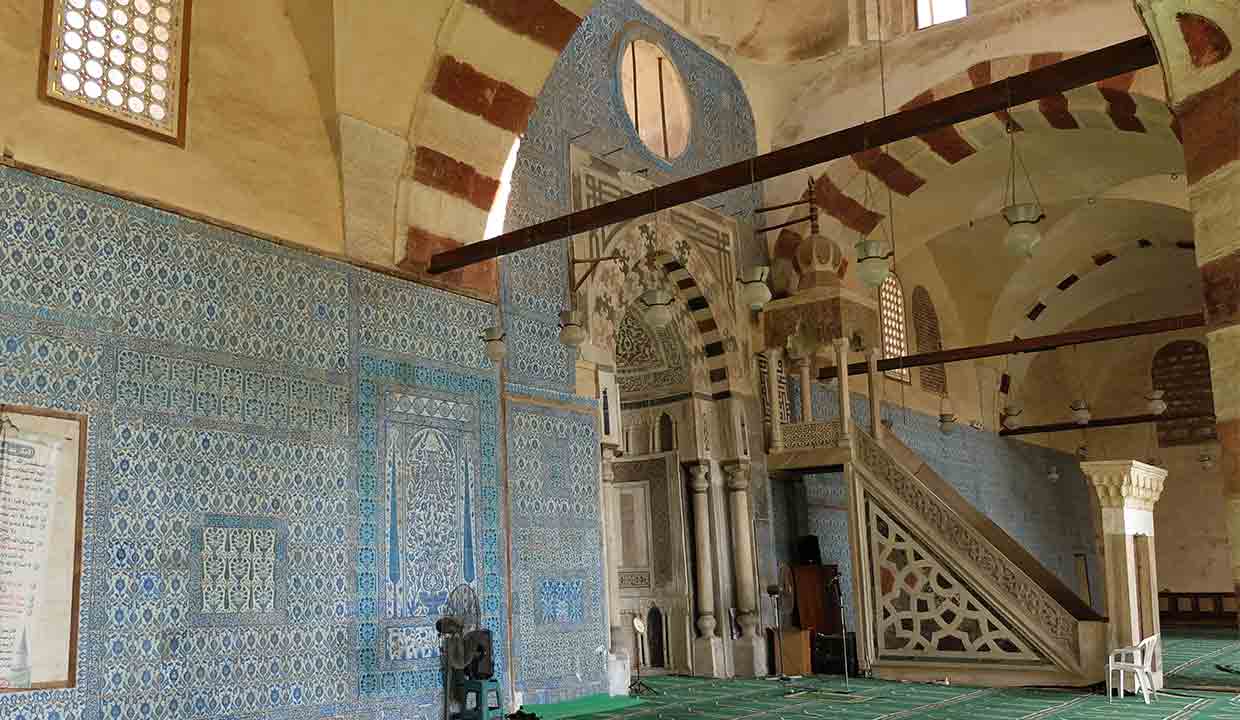 Discovering Cairo's Blue Gem: A Deep Dive into Aqsunqur Mosque