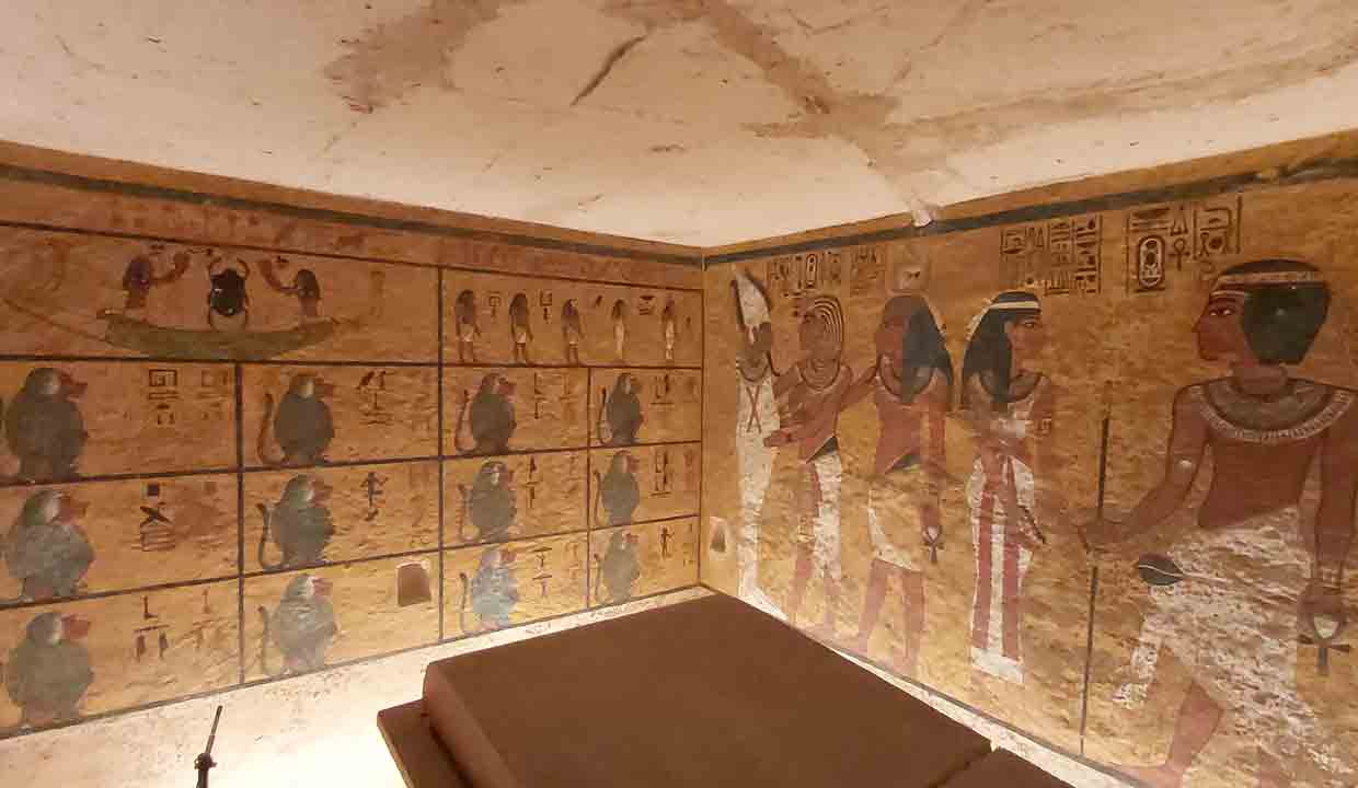 Tomb of Tutankhamun: Unravel the Royal Mysteries