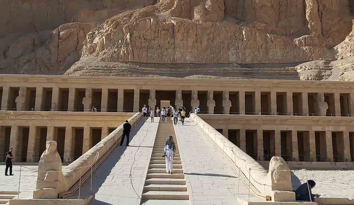 Hatshepsut Temple: Uncover the Splendors of Ancient Luxor