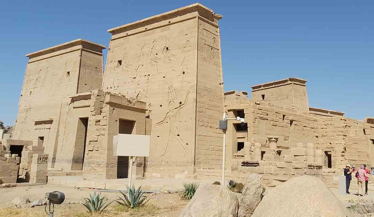Discovering Philae: Egypt's Ancient Waterbound Wonder